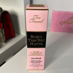 NEW TOO FACED Born This Way 24 HOUR MATTE FOUNDATION